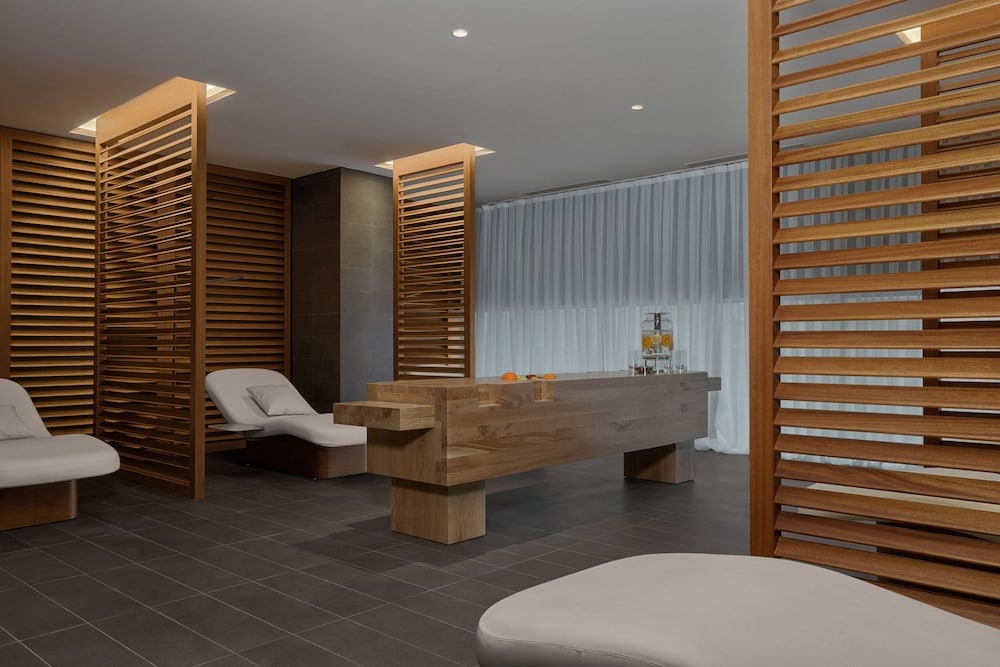 Le Meridien Batumi 58/58