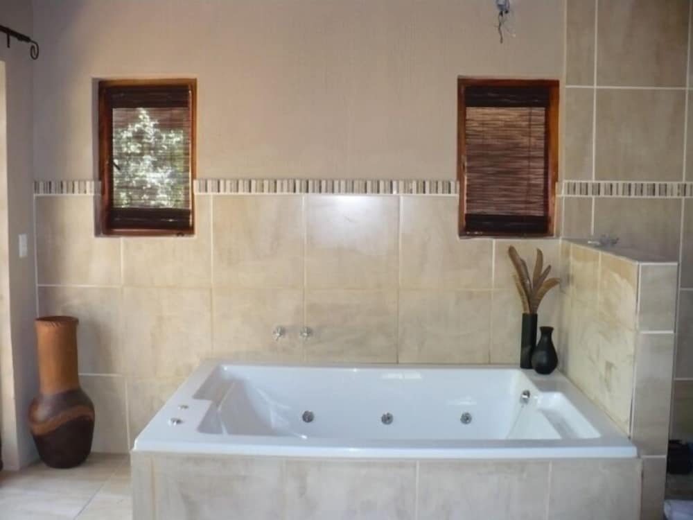 Marloth Kruger Accommodation 48/50
