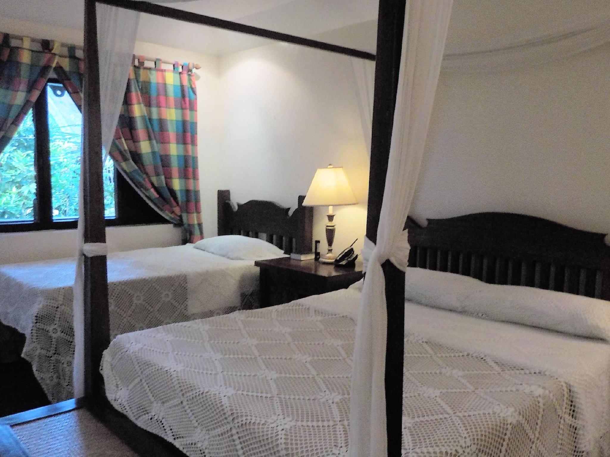 Room, 1 Queen and 1 Single Bed, Garden Wing