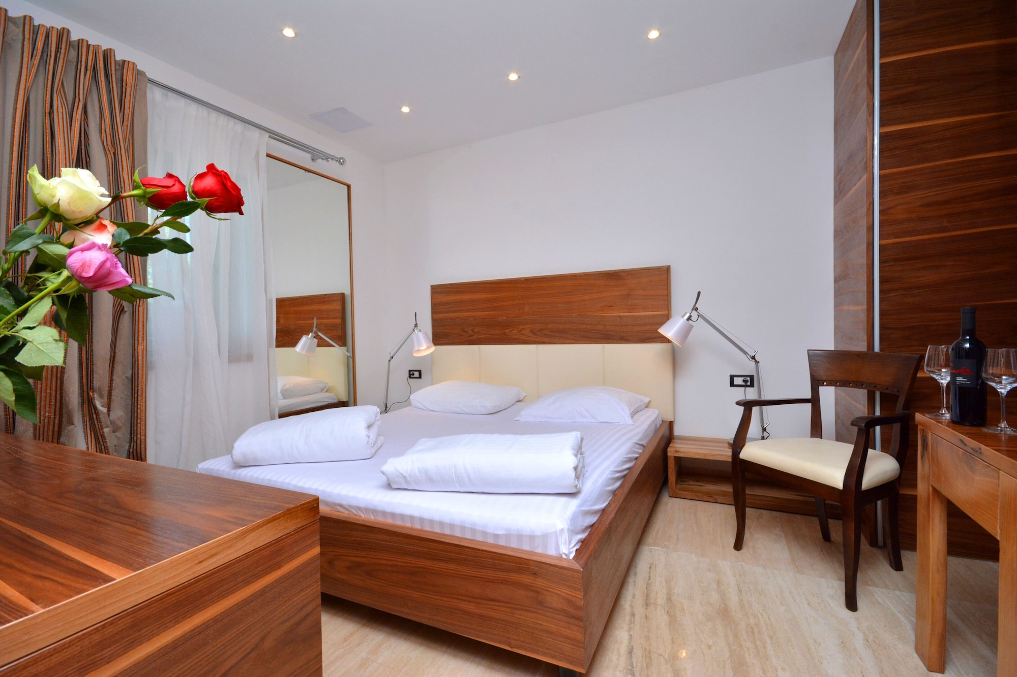 MULTIPLE BEDROOMS, LUXURY, VILLA, OCEAN VIEW, TERRACE