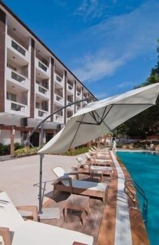 Ramada by Wyndham Goa Arpora 48/50