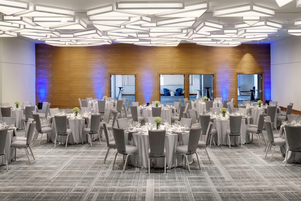 Hyatt Regency Los Angeles International Airport 35/46