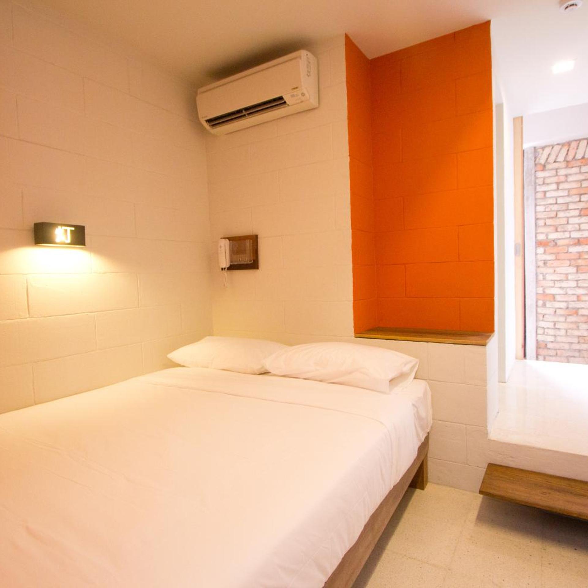 Lantern Hotel 19/50