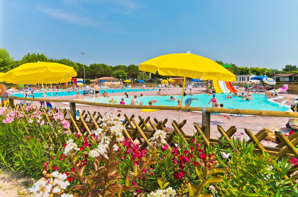 Campeggio Del Garda 32/44
