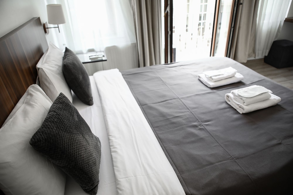 Montena Suite - Adults Only 13/50