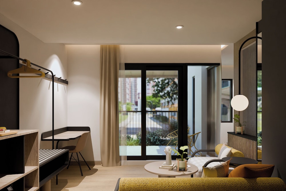 ROOMS INC Sudirman Jakarta 63/63