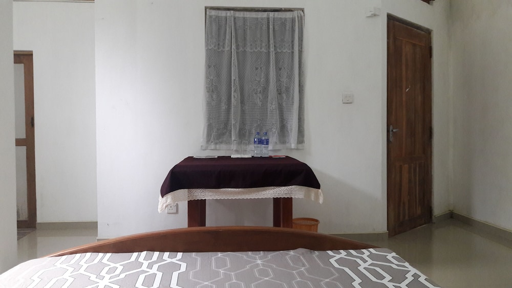 Rooms One Five Four 10/17