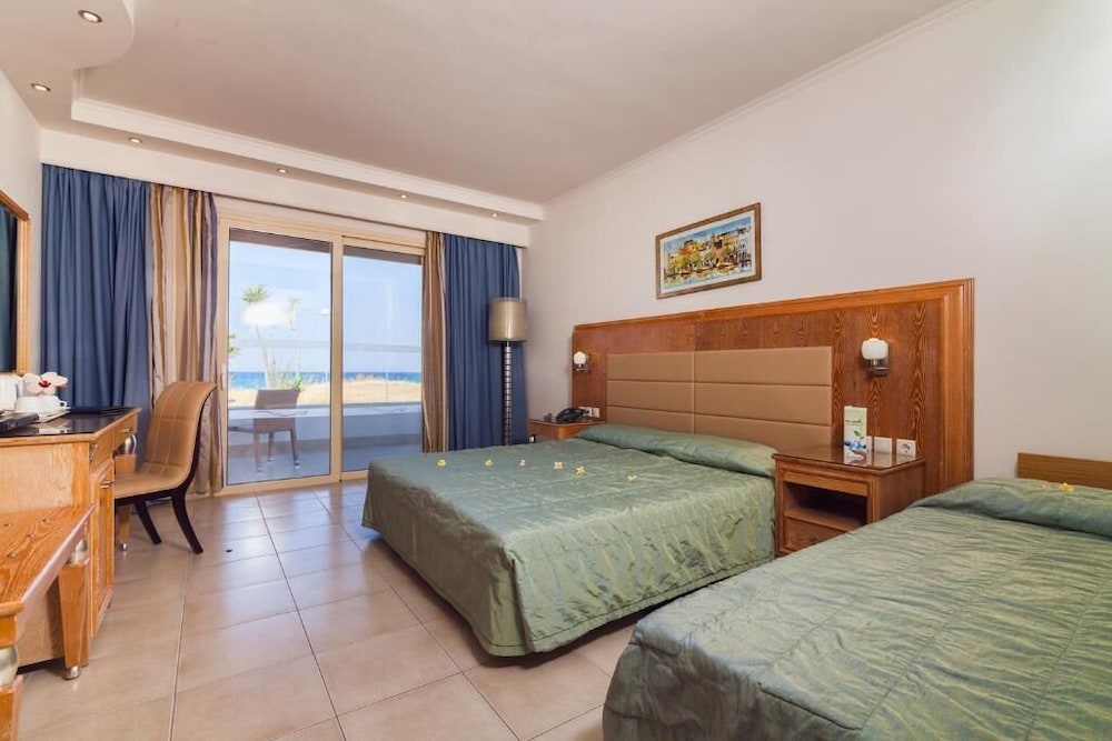 TWIN ROOM SEA VIEW