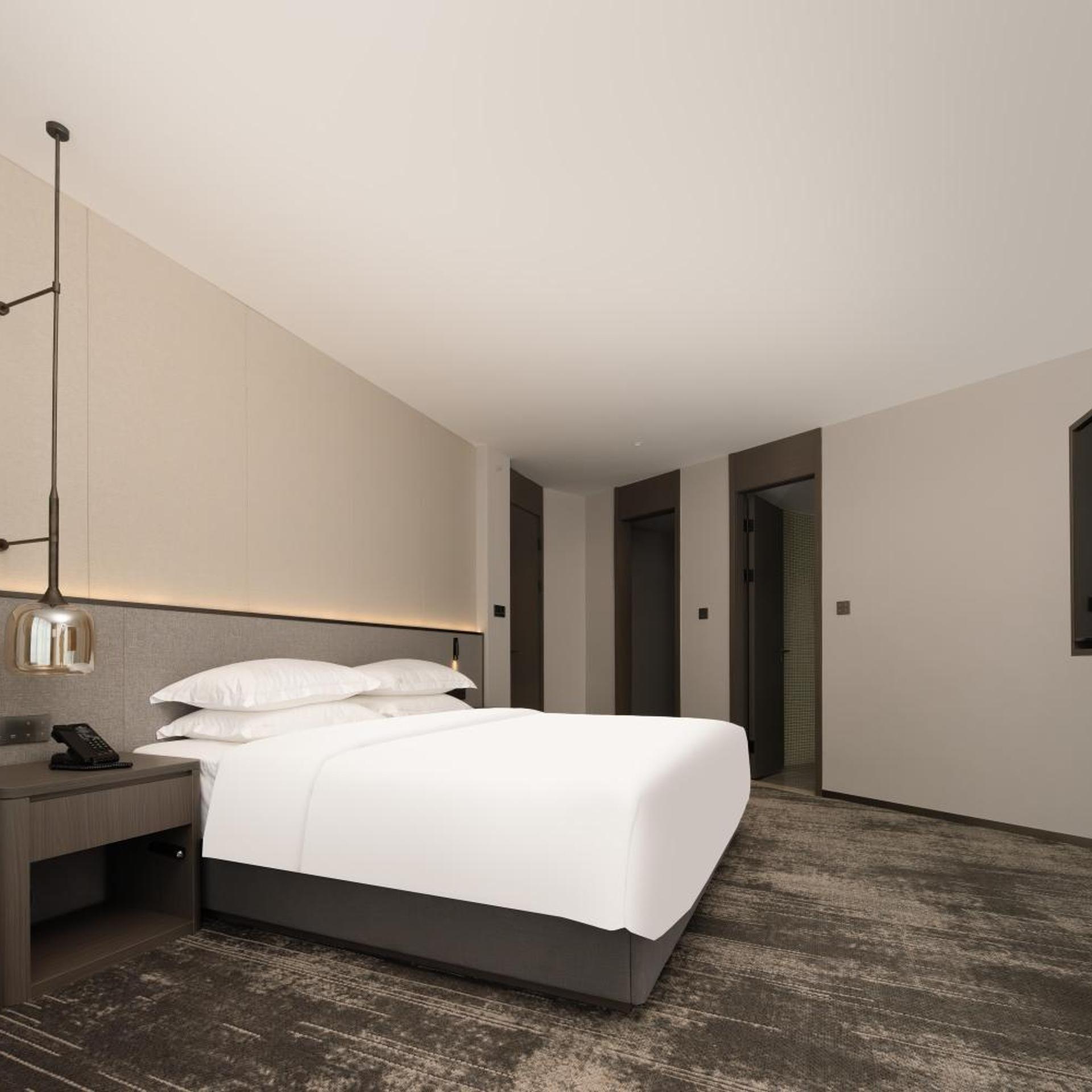 Howard Johnson Liquor Capital Hotel Luzhou 10/29