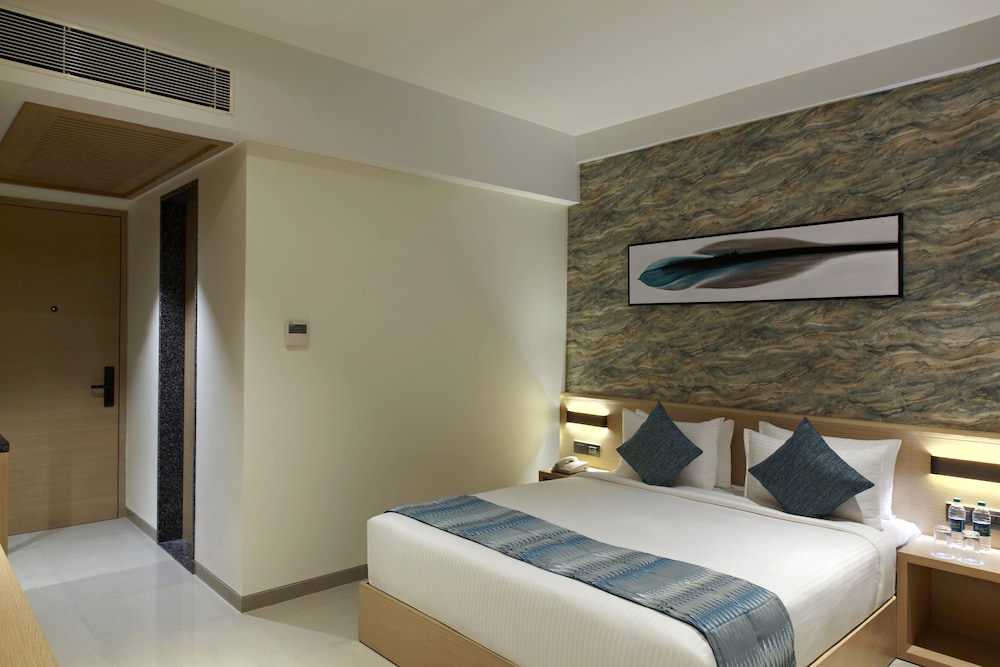 Room at Click Hotel Bangalore, BANGALORE