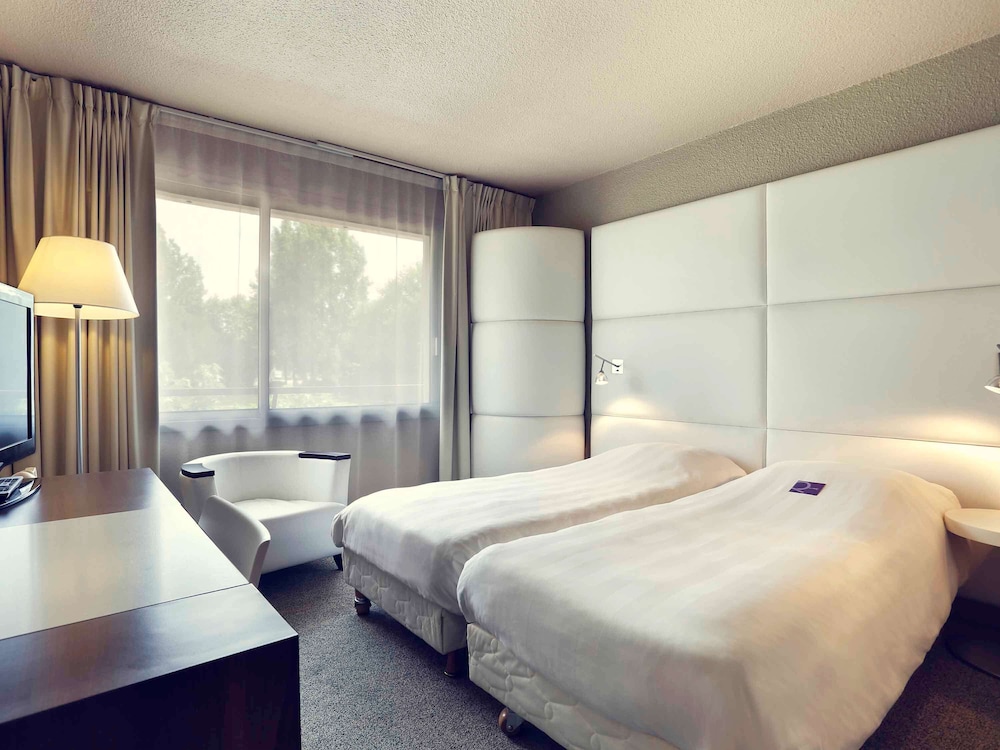 Mercure Brive 17/49