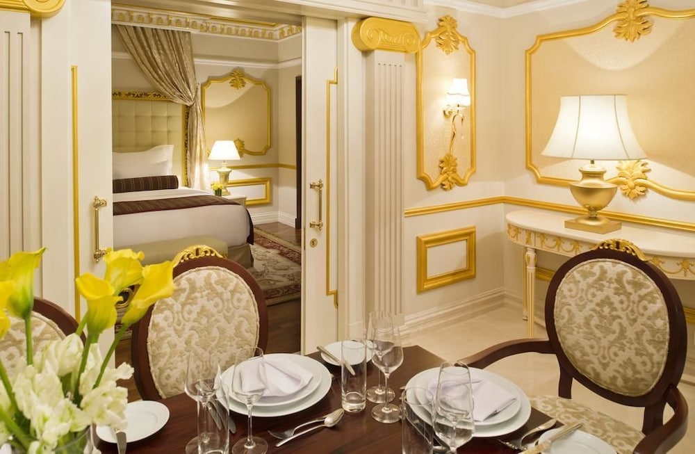 Warwick Doha Hotel 19/59