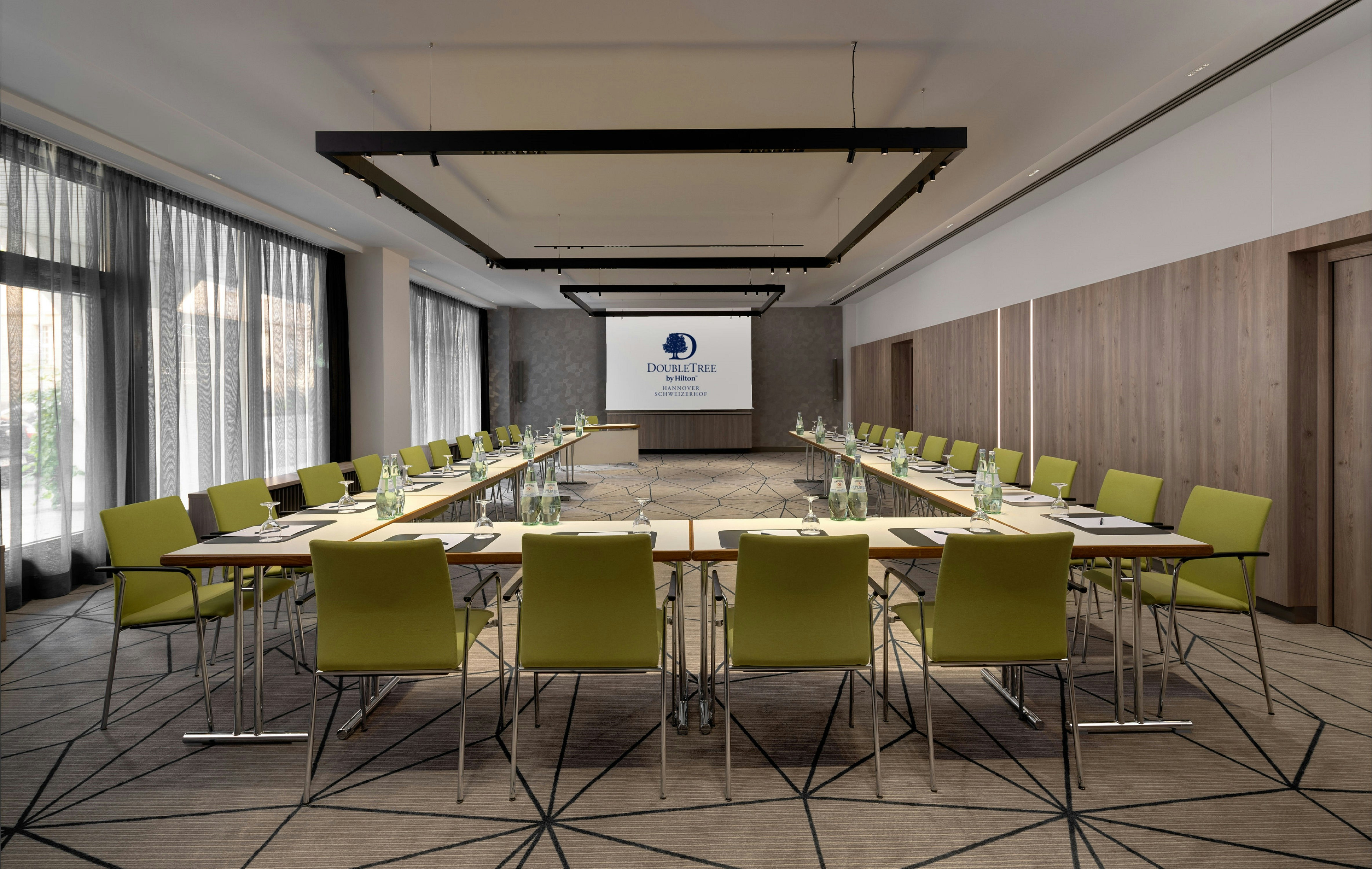 DoubleTree by Hilton Hannover Schweizerhof 51/61