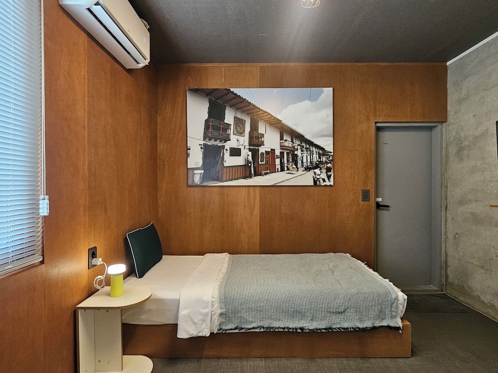 Mido Hostel 27/62