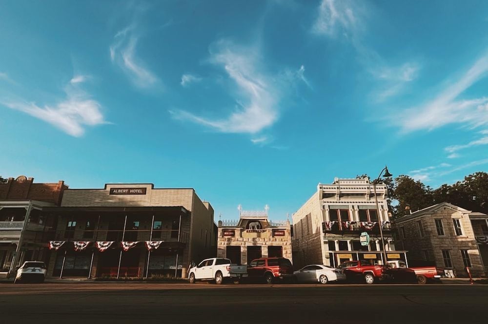 Albert Hotel 40/45