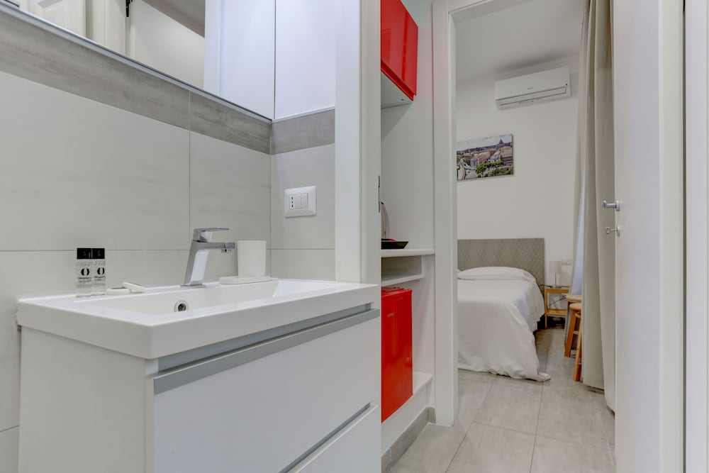 Santi Quattro Apartment & Rooms - Colosseo 49/49