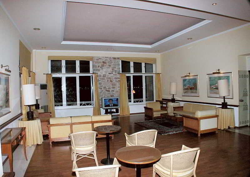 Hermes Hotel 27/63