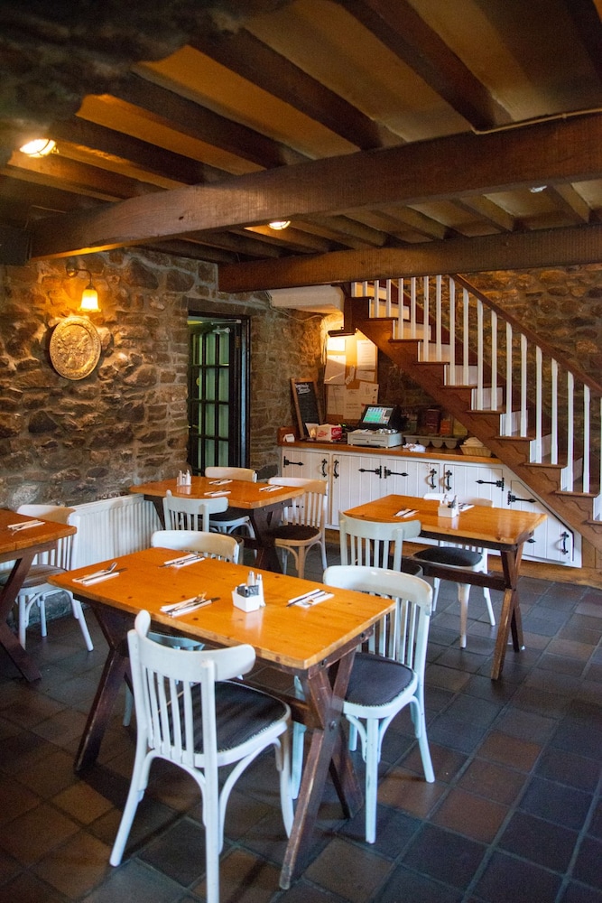 The Garrandarragh Inn 24/33