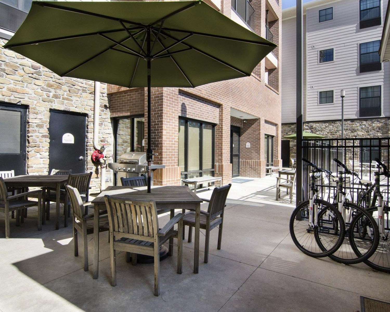 Affordable Suites Rogers/Bentonville, AR 14/19
