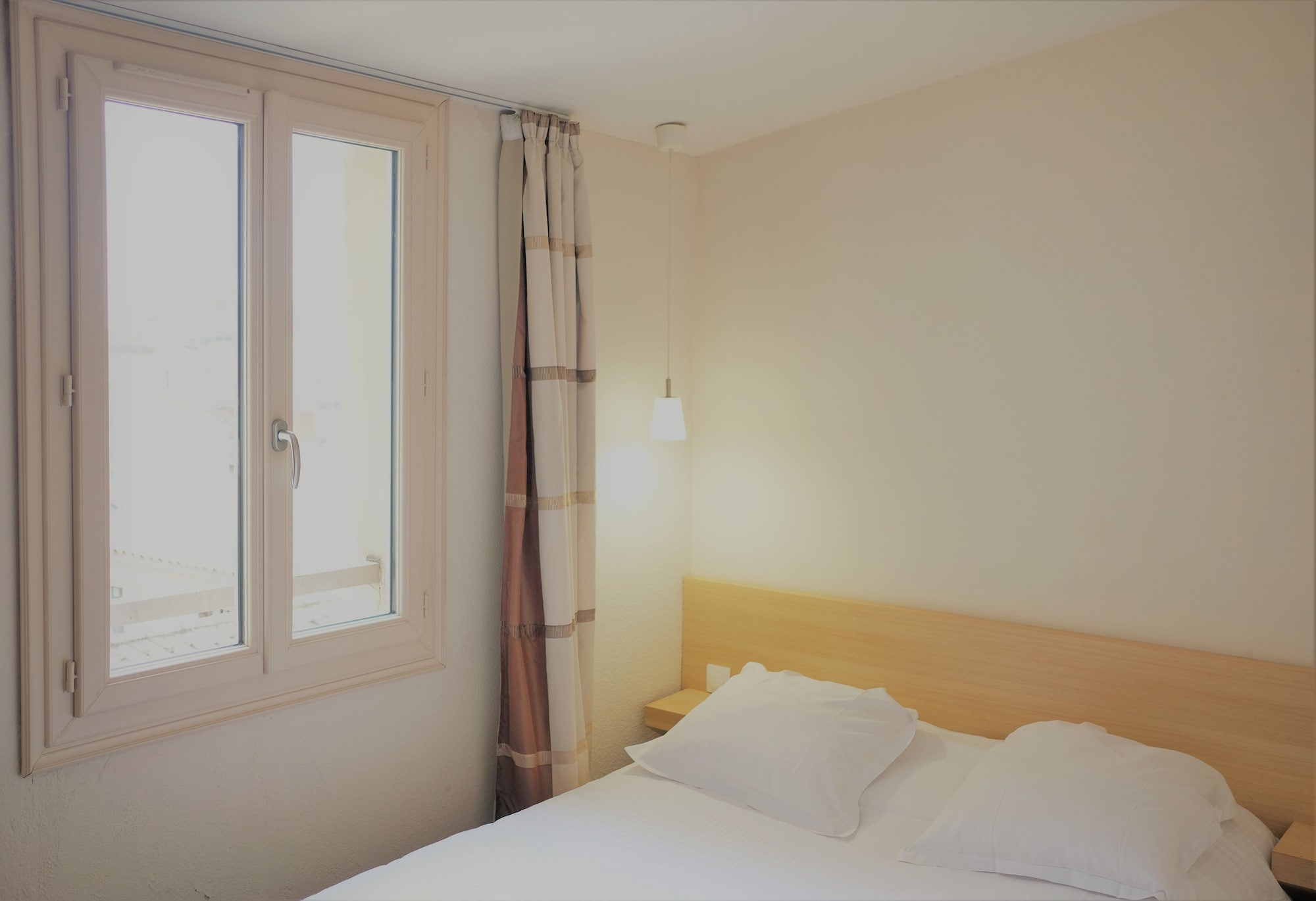 Adjoining, Family, 2 Double Beds