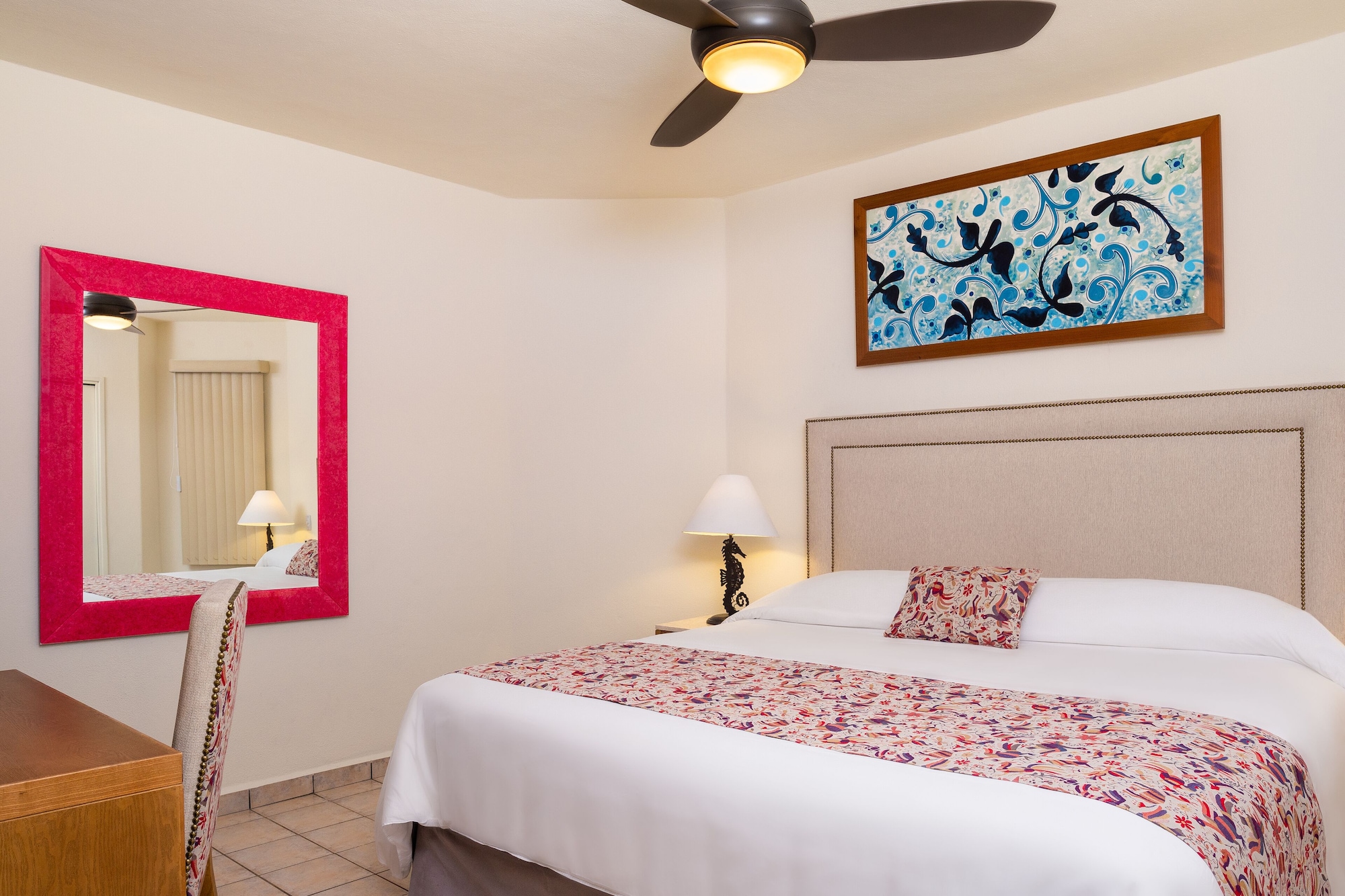 2 BEDROOMS, SUITE
