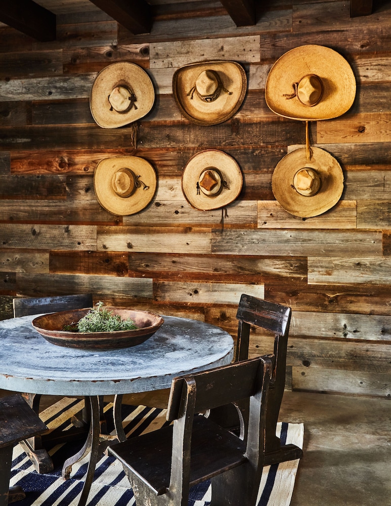 Bishops Lodge Ranch Resort And Spa 66/84