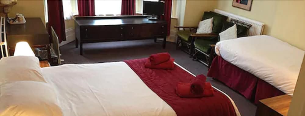 Abbey Lodge Hotel 11/31