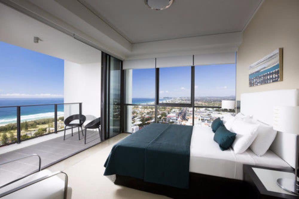 Mantra Sierra Grand Broadbeach 14/73