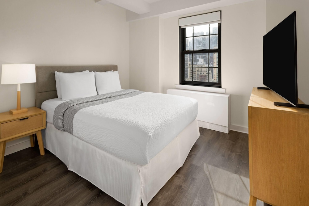 1 BEDROOM, APARTMENT