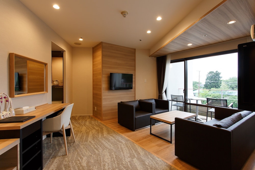 Izukogen Wanwan Paradise Hotel & Cottage 38/57