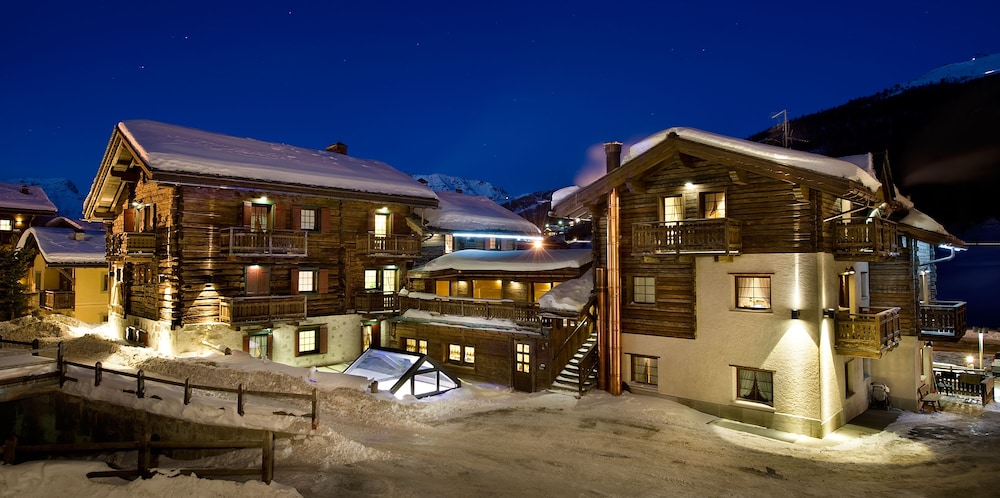 Capriolo Hotel 6/69