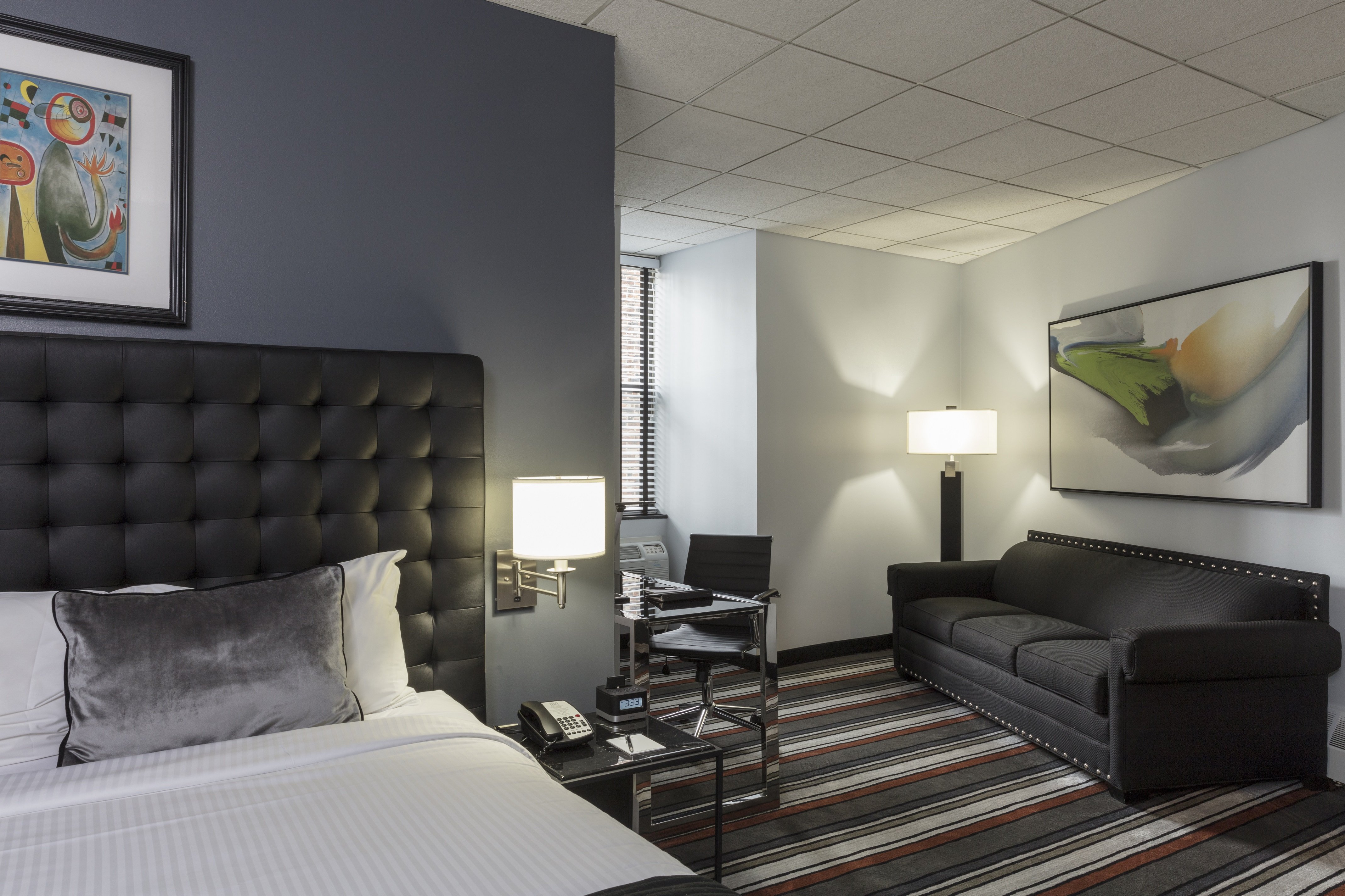 Broadway Plaza Hotel 52/61