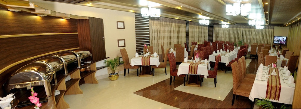 Marino Hotel Uttara 53/62