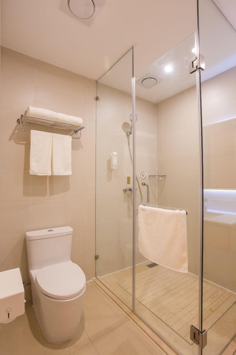 JI Hotel Shanghai Hongqiao Jinhui Road 37/39