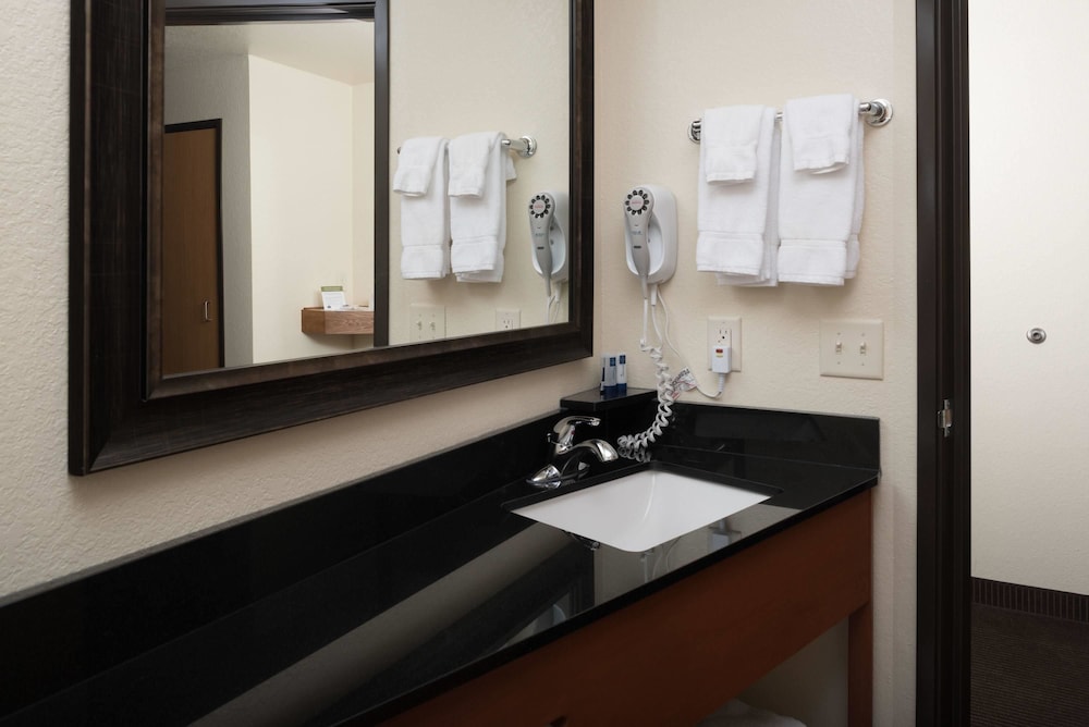 Americinn By Wyndham Belle Fourche 13/47