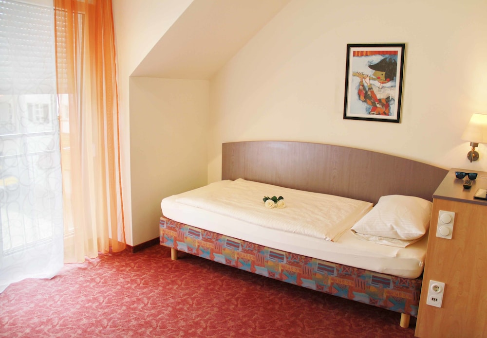 Hotel Gasthof Krone 8/26