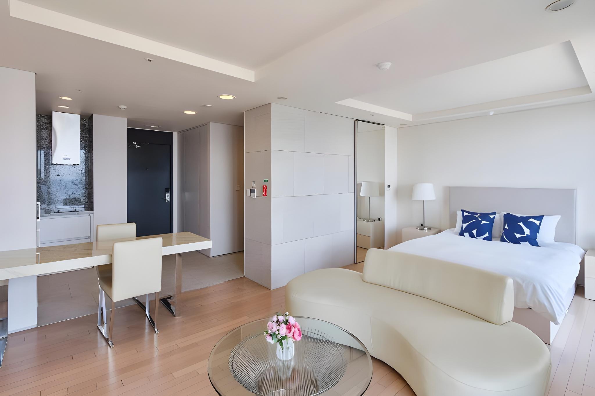 Island, Tower, Ocean, Queen Bed, The Island Blue Hotel 5/5