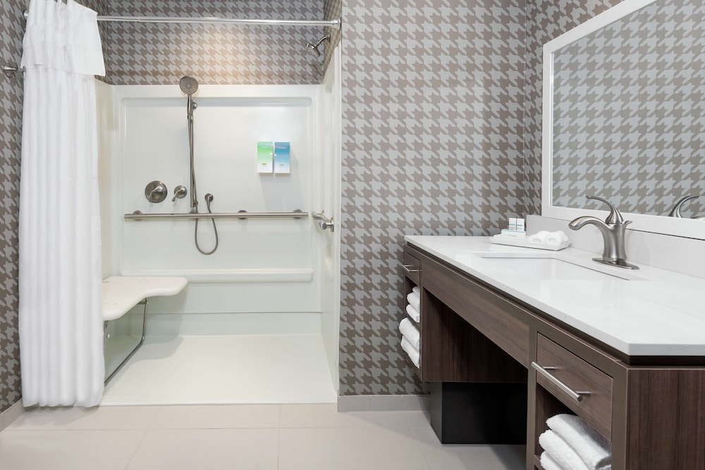 Home2 Suites by Hilton Orlando Near UCF, FL 7/38