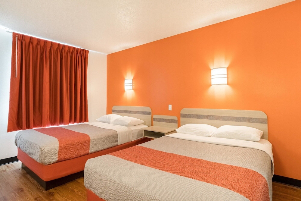 Motel6 Newport, TN 19/40