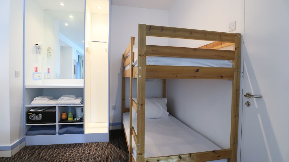 Citrus Hotel Cheltenham By Compass Hospitality photo5