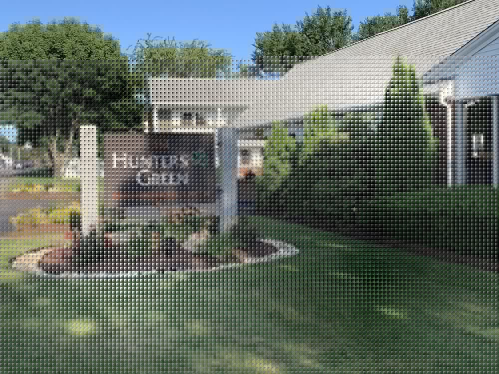 Hunters Green Motel 55/56