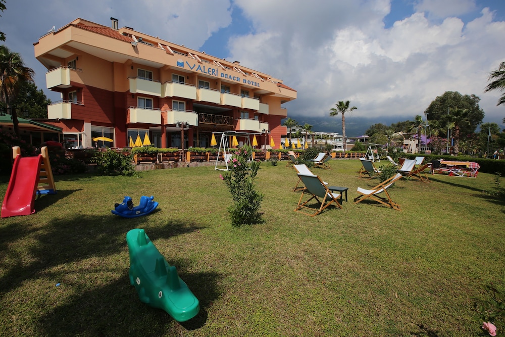 Valeri Beach Hotel 41/50