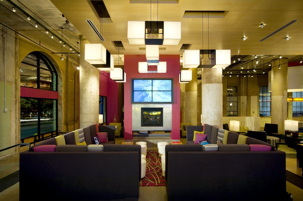 Aloft Dallas Downtown 29/49