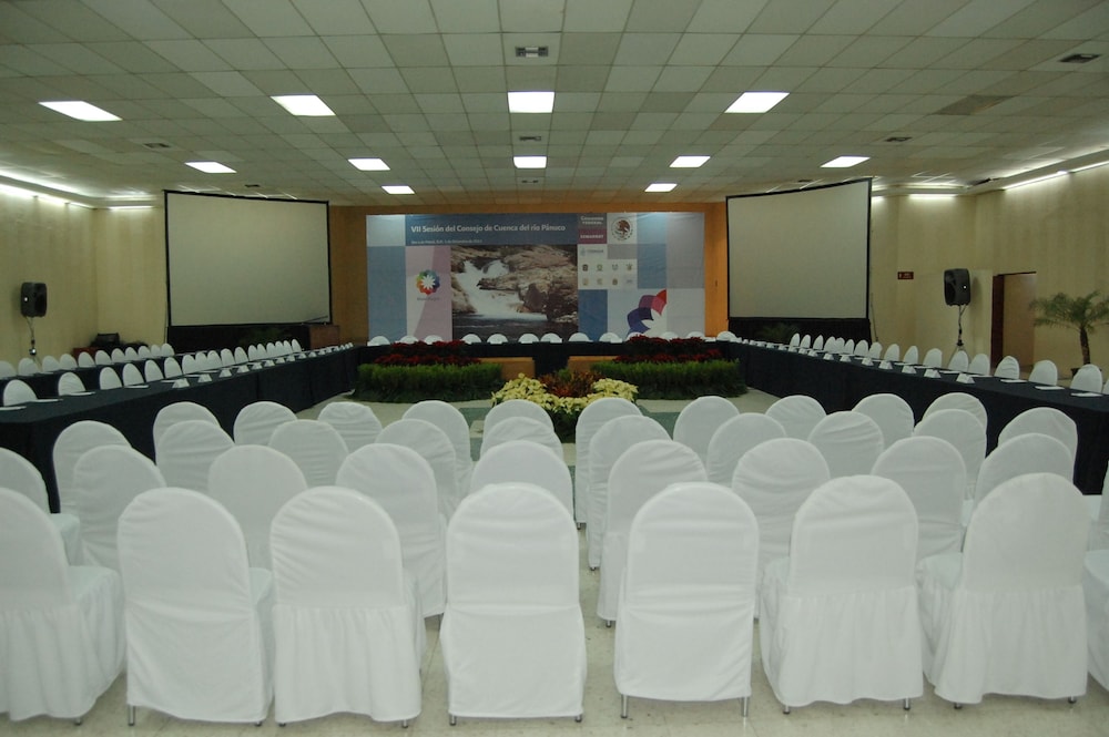 Hotel Real de Minas San Luis Potosi 34/46