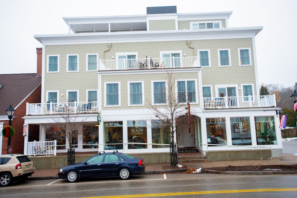 Capital Resorts 84 Main 60/66