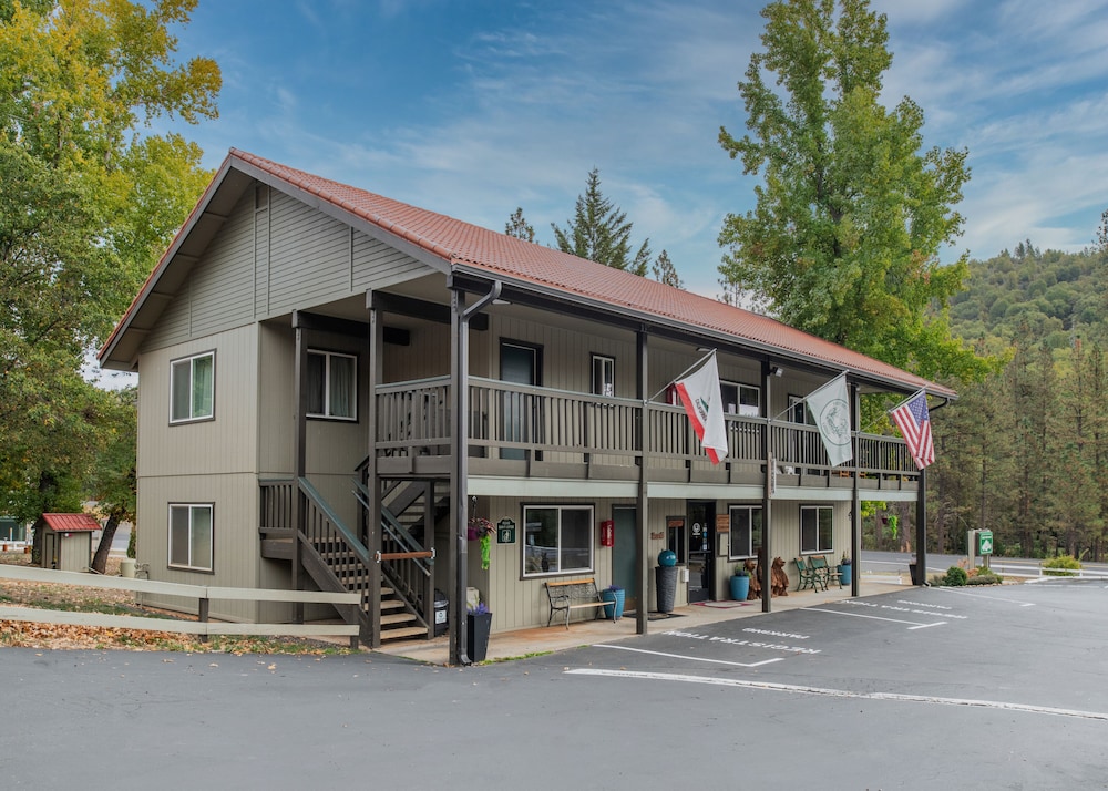 YOSEMITE WESTGATE LODGE 30/50