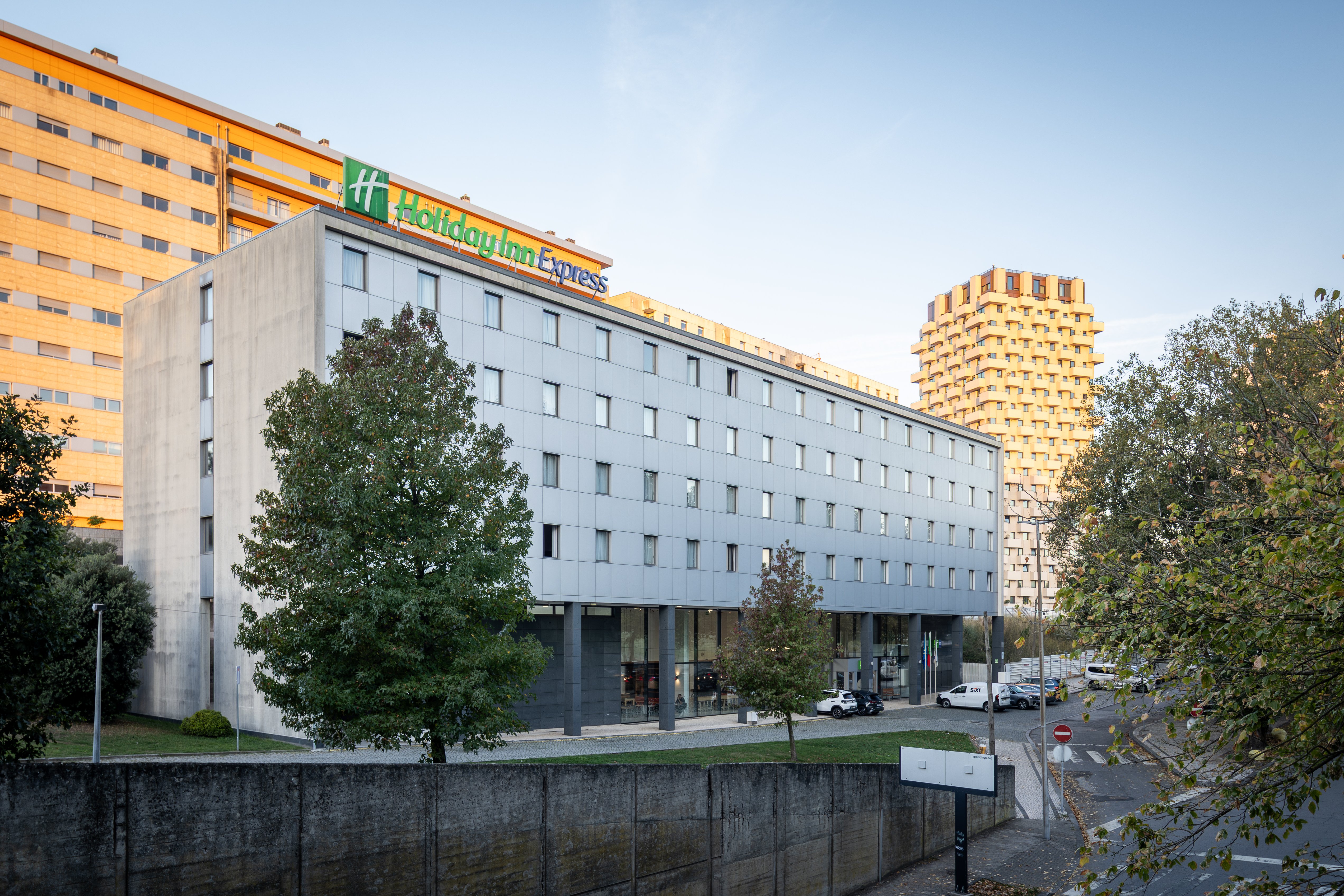 Holiday Inn Express Porto Exponor 7/81