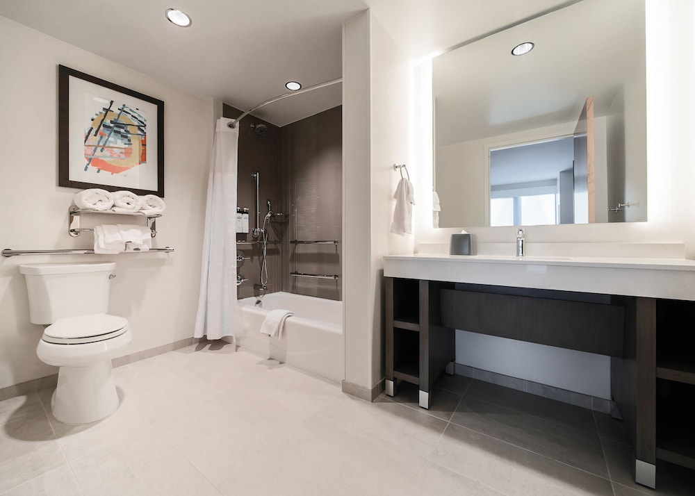 Hyatt Place Sacramento International Airport 47/47