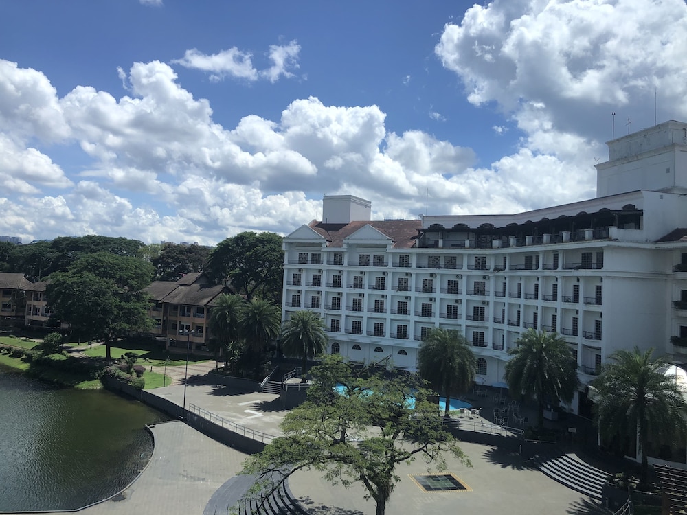 Flamingo Hotel by The Lake Kuala Lumpur 54/61