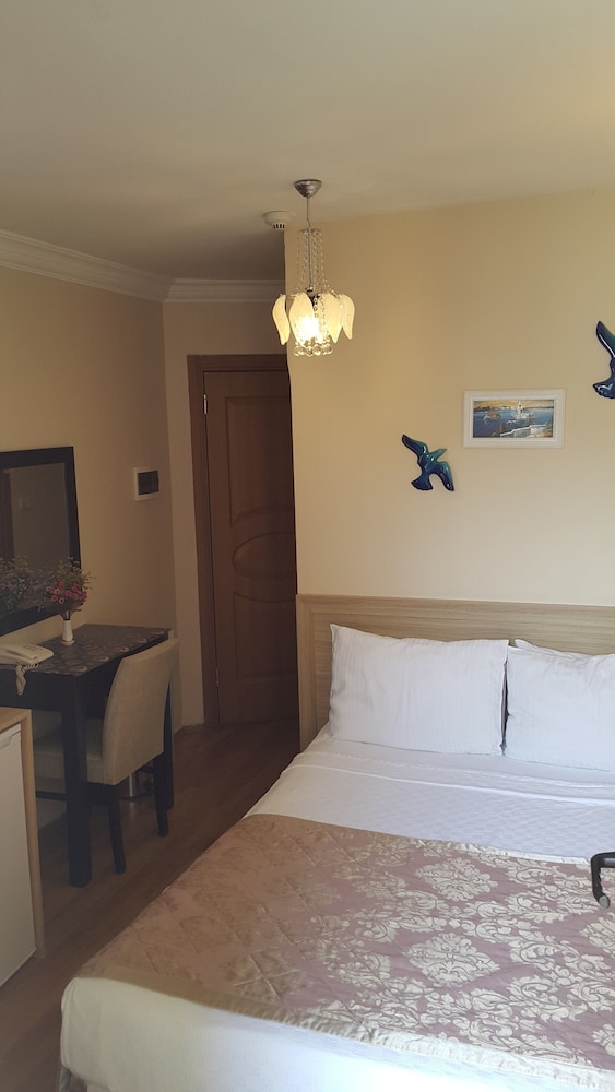 Arven Boutique Hotel 27/69